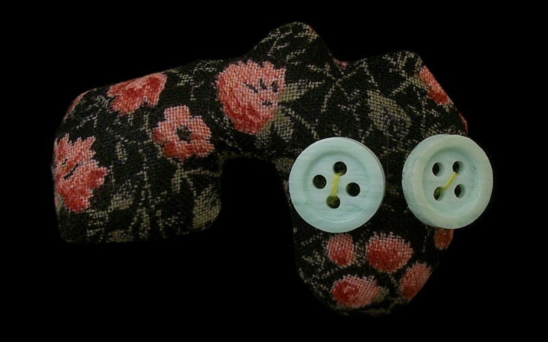 verena b. buttoneye