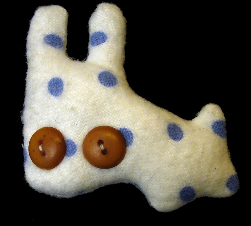 juliette b. buttoneye