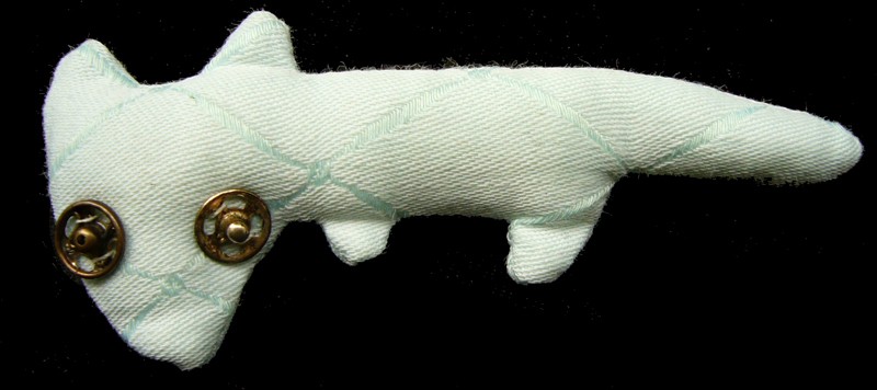 alban b. buttoneye