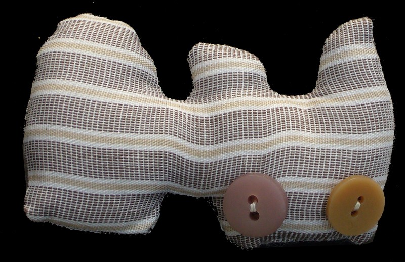 flavia b. buttoneye
