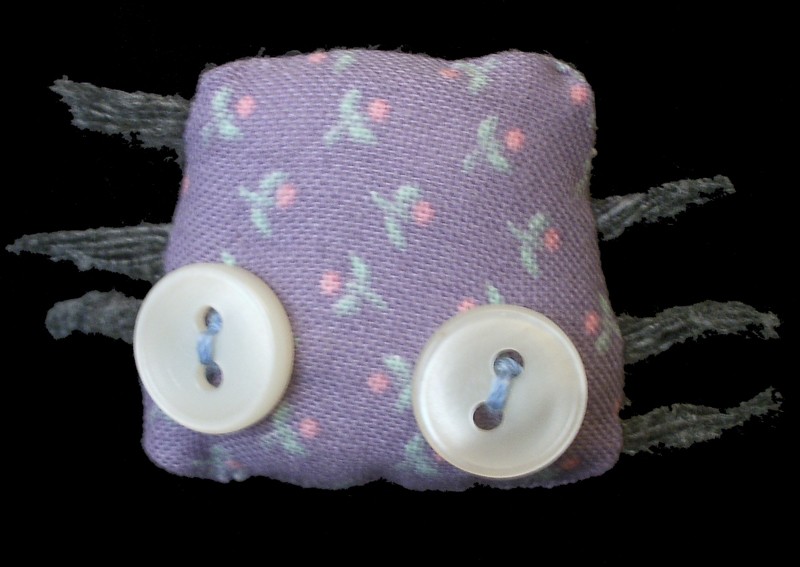leni b. buttoneye