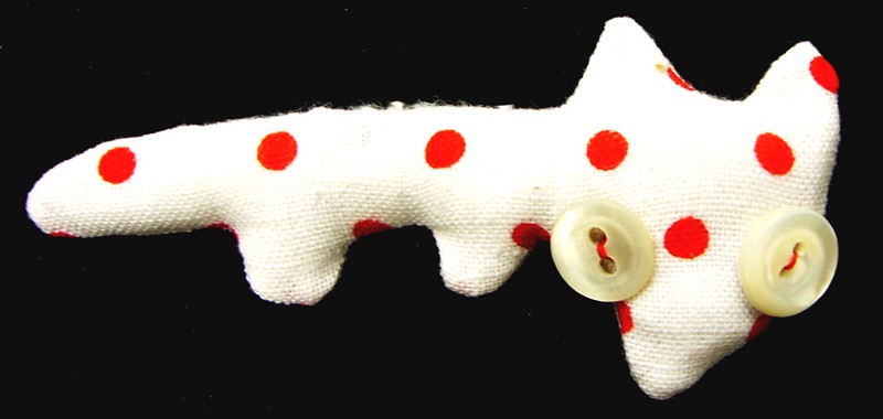 luisella b. buttoneye