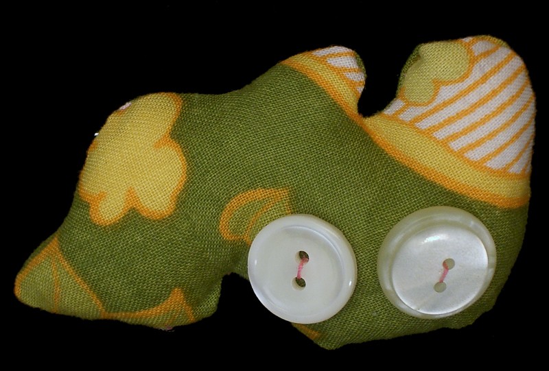 minka b, buttoneye