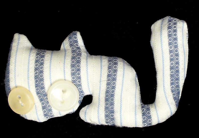 macy b. buttoneye